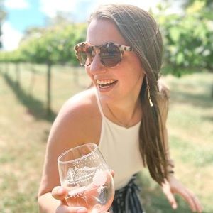 Meet your Posher, Dallas